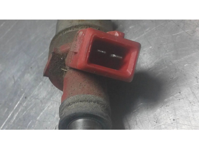 Vstřikovač JS211 Ford Maverick pro benzínový motor 2.4