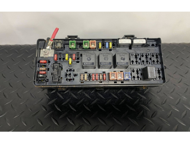 Блок предохранителей  16238   Jeep Patriot    