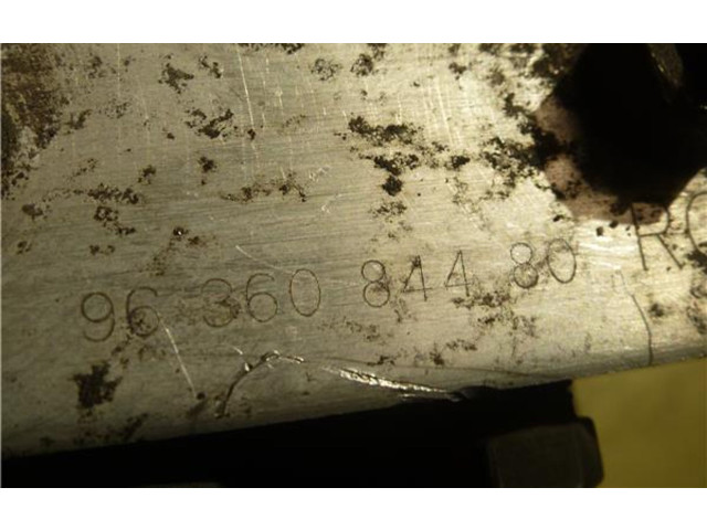 Блок управления АБС 273004440   Citroen Xsara