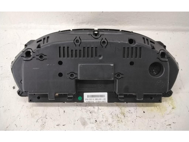 Přístrojová deska Mercedes-Benz C W202 2000 A2025407748, 611960