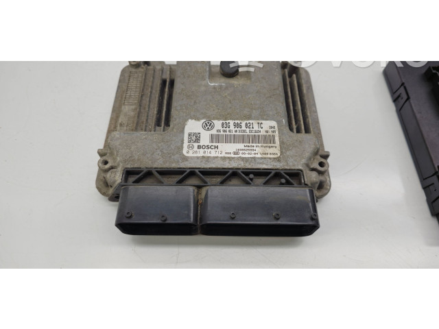 Комплект блоков управления 03G906021TC, 1Z0920843D Skoda Octavia Mk2 (1Z)