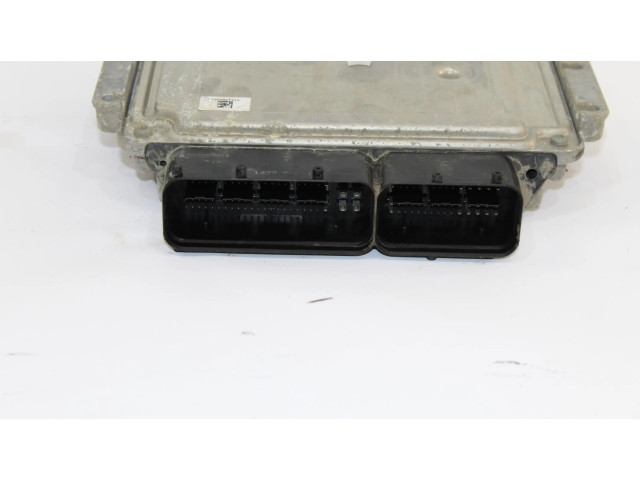 Блок управления двигателем Блок управления 0281032126 KIA Ceed