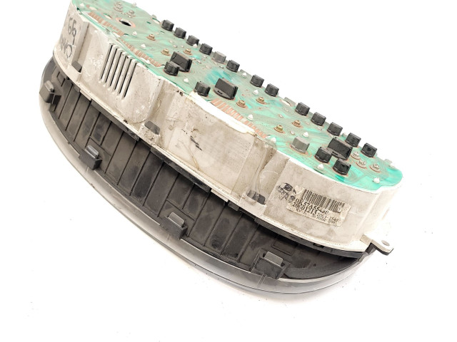 Přístrojová deska KIA Carnival 1998 OK57A55430, 20032540