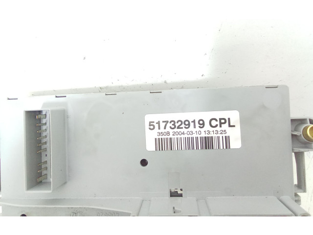 Блок предохранителей 51732919, 188B2000 Fiat Idea