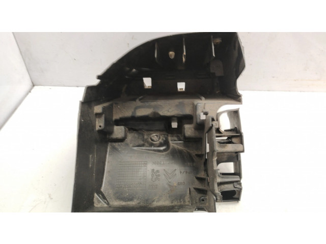 Крышка блока предохранителей 9653310880, 9640469680 Citroen C4 I