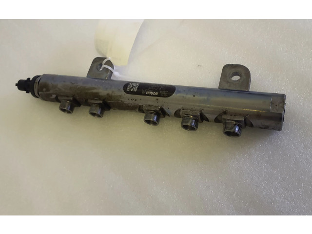 Топливная рампа 0281006309, 0445216050   Maserati Levante  