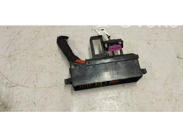 Блок предохранителей 8u0450218, 49148u0450218   Audi Q3 8U    