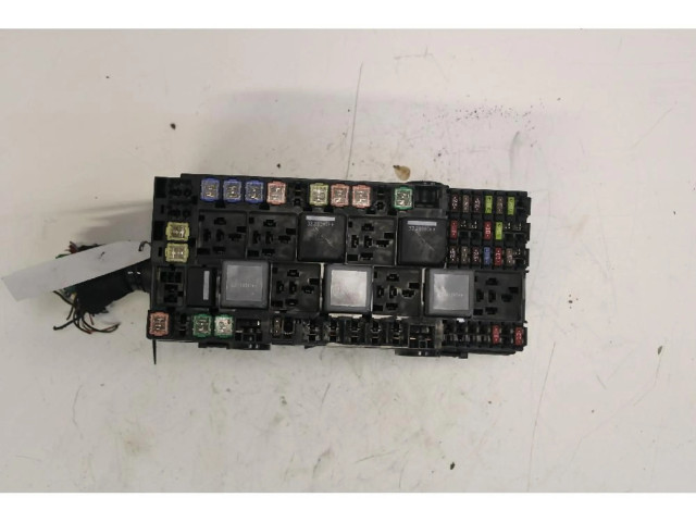 Блок предохранителей Ford Transit Custom