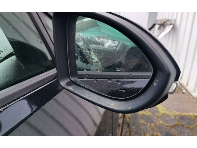 Зеркало электрическое Volkswagen Golf VII 2013 - 2019 года