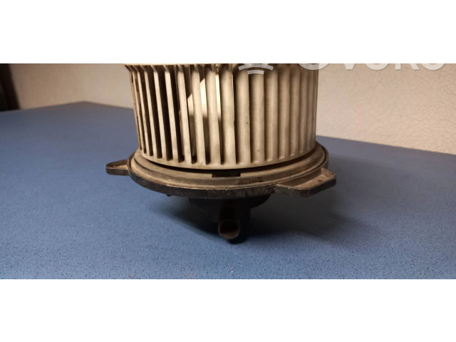 Вентилятор печки 8940000 Mazda 626