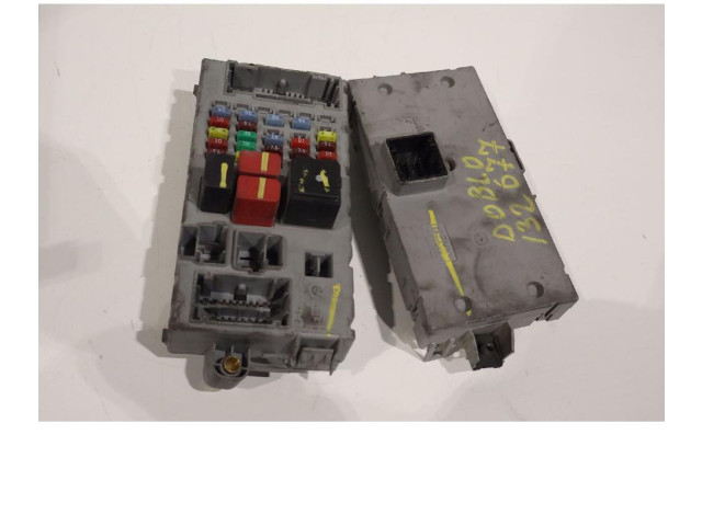 Блок предохранителей 51769367   Fiat Doblo