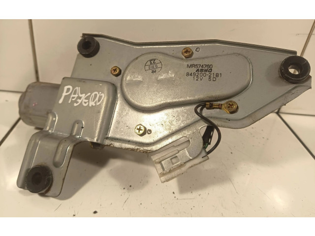 Моторчик заднего дворника MR574760, 8492002181 Mitsubishi Pajero