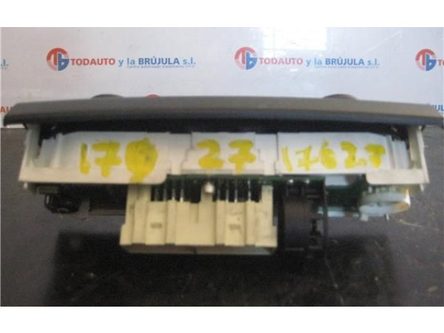 Блок управления климат-контролем 5J0820045 Skoda Fabia Mk2 (5J)