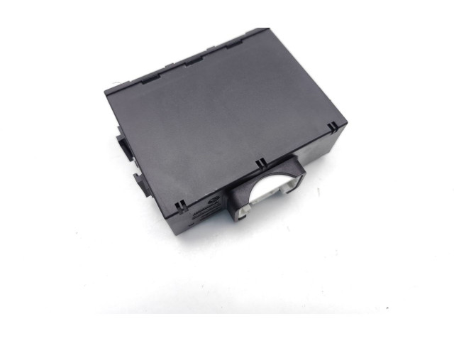 Поршень Блок управления дверью CFB(1KR) 89740-0H040, E1087572  Citroen C1  