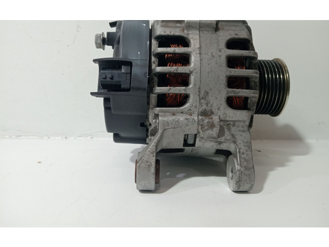 Генератор 231009733R Renault Clio III