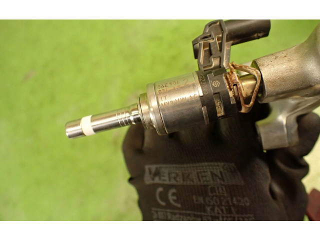 Топливная рампа Skoda Octavia Mk4