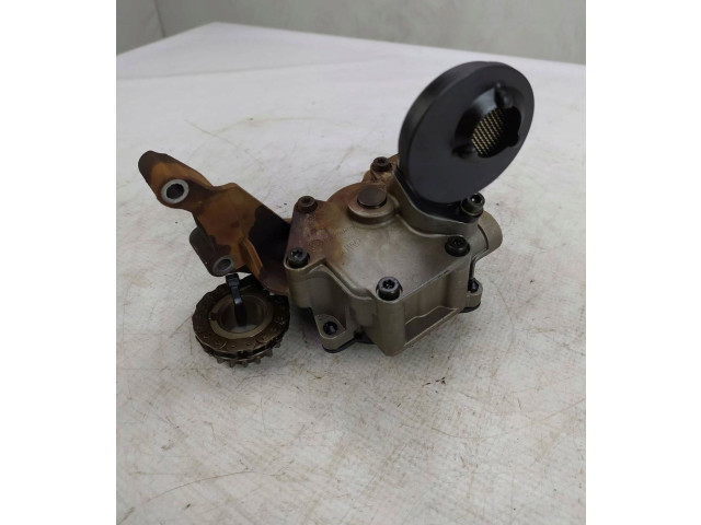 Масляный насос BTS 03C103669E Skoda Roomster (5J)