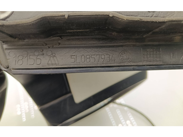 Зеркало электрическое Skoda Yeti (5L) 2009 - 2017 года