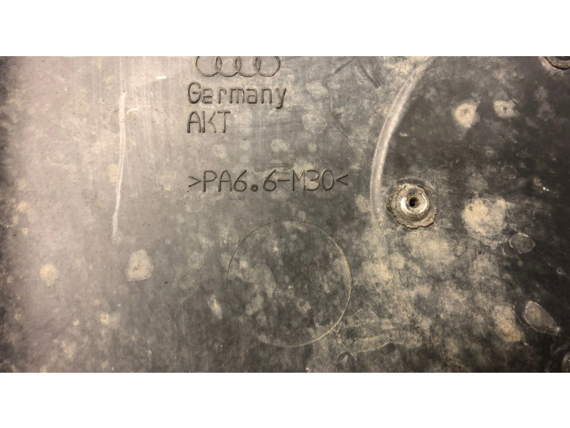 Крышка двигателя (отделка)