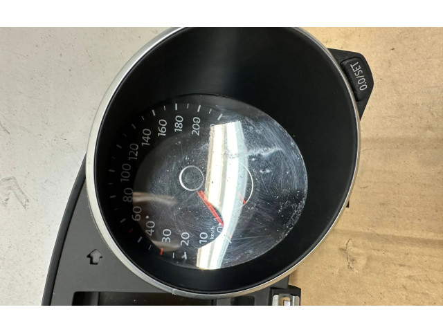 Geschwindigkeitsmesser Cockpit 5K0920870D, 0919014426 Volkswagen Golf VI