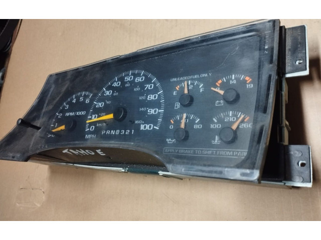 Панель приборов 16221495   Chevrolet Tahoe       