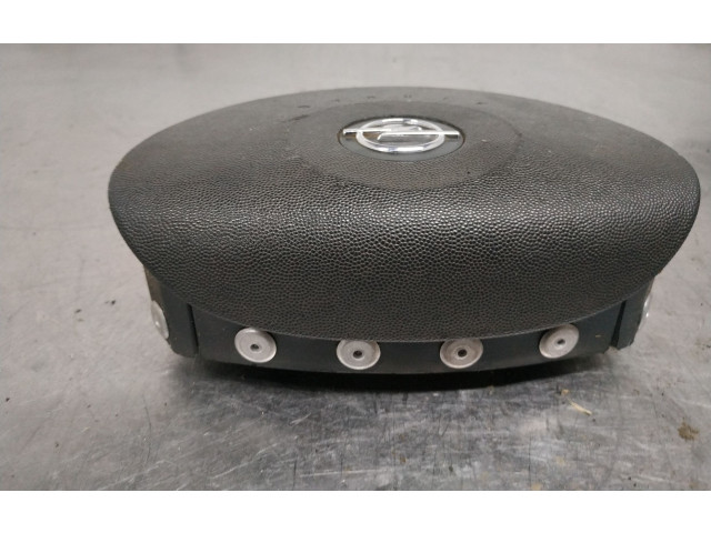 Подушка безопасности водителя 13188242   Opel Meriva A