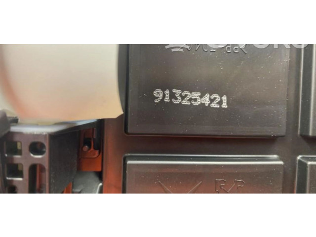 Панель приборов B001029180   Peugeot 108       