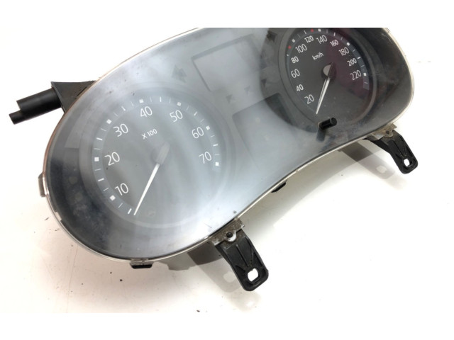 Панель приборов 8200276525 Renault Clio II