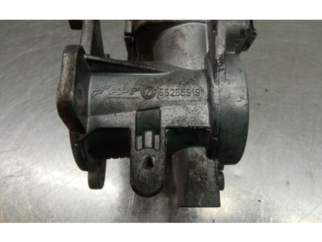 Моторчик заднего дворника 55255919, 05841451A1 Citroen Nemo