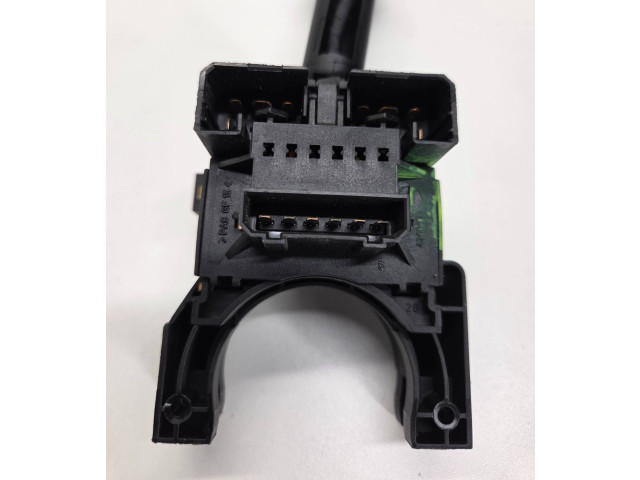 Ручка стеклоочистителей 4D0953503B, CZK0301203020    Audi A4 S4 B5 8D  APU 