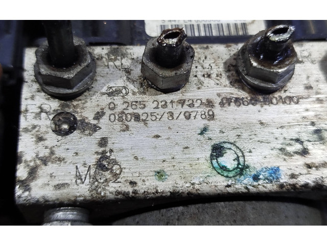 Блок АБС 0265231732, 0265800518 Nissan Note (E11) 2006 - 2014 года