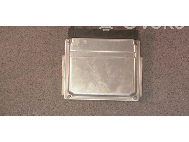 Блок управления двигателя    Volvo V70