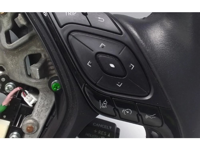 Руль Toyota C-HR I 2016 - 2023 года 650033000