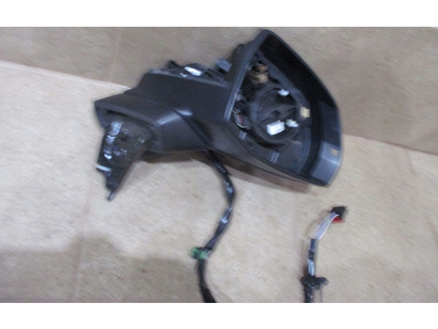 Зеркало электрическое Audi Q5 SQ5 2017 - года