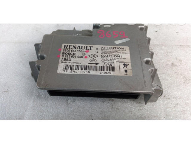 Блок подушек безопасности 8200645158 Renault Clio III