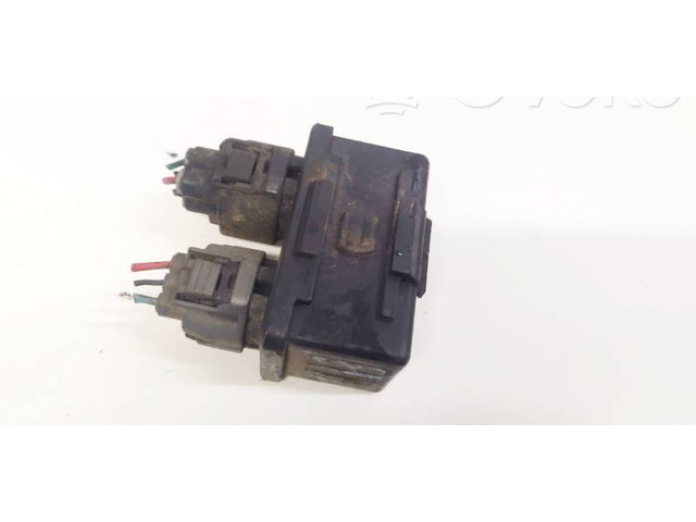 Блок предохранителей     Subaru B9 Tribeca    