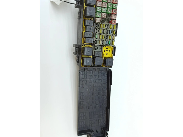 Блок предохранителей 56048661AG, AGGS094842864 Jeep Grand Cherokee (WK)