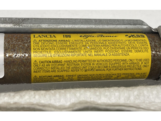 Боковая подушка безопасности 52080824, 520023110   Fiat 500L