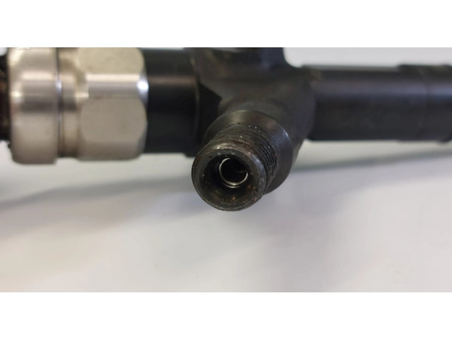 Vstřikovač 16600EC00A Nissan Navara pro naftový motor 2.5