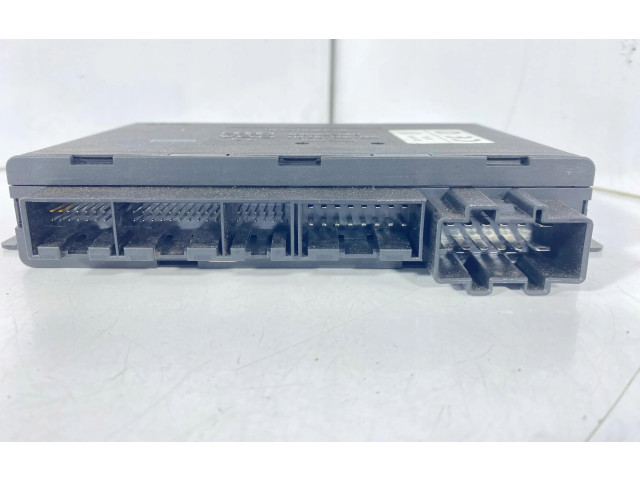 Блок комфорта    Audi A6 S6 C5 4B   