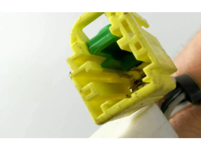 Подрулевой шлейф SRS Subaru Forester SG