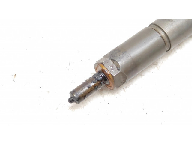 Форсунка 0445110216    BMW X3 E83 для дизельного двигателя 306D2 3