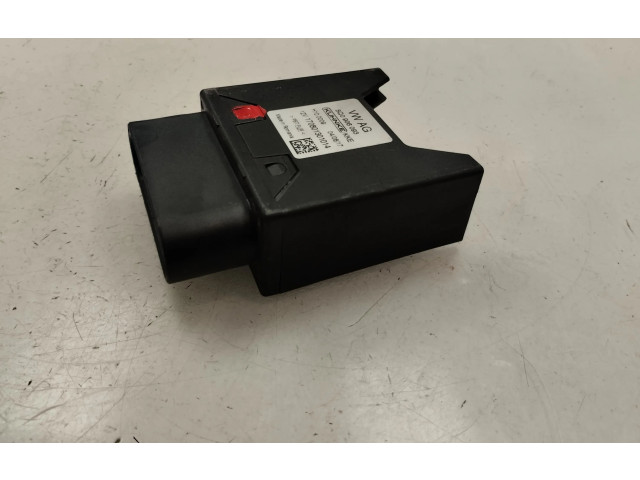 Блок предохранителей 5Q0906093   Audi A3 S3 8V   для двигателя DAD