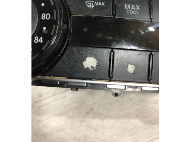 Блок управления климат-контролем A2049000915   Mercedes-Benz GLK (X204)