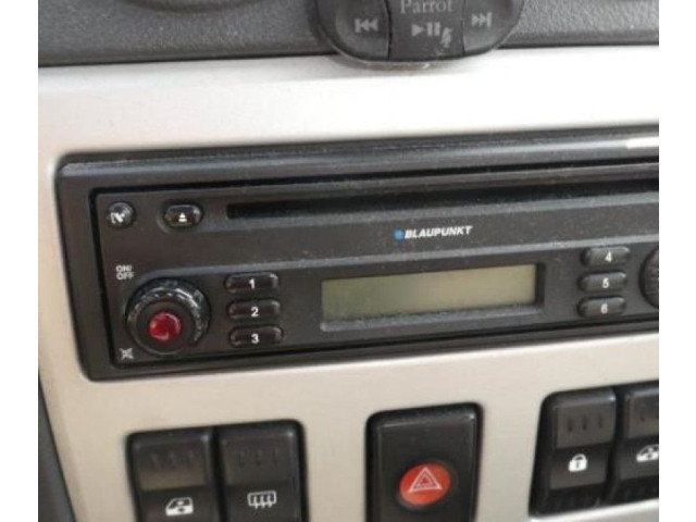 Зеркало электрическое        Dacia Logan I  2004 - 2012 года   