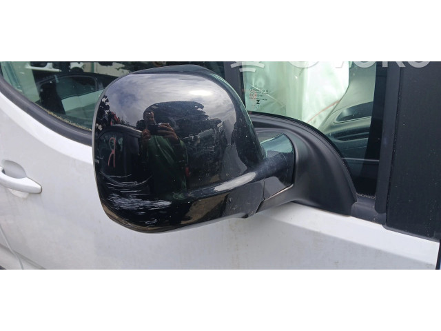 Zpětné zrcátko Citroen Berlingo 2024