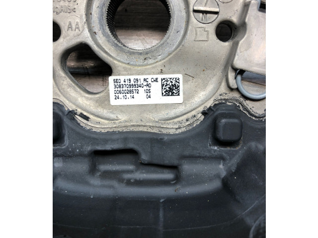 Руль Skoda Octavia Mk3 (5E)  2013 - 2019 года 5E0419091AC, 0060028572      