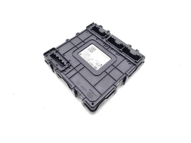 Блок комфорта 954B0-J7070, 4S5BB1-1000   KIA Xceed   