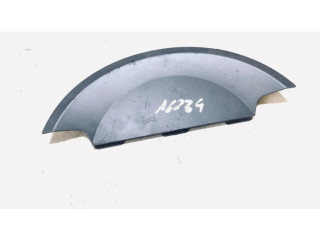 Другая деталь салона