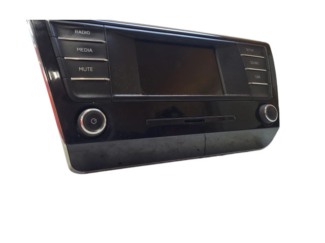 Радио/ проигрыватель CD/DVD / навигация 3V0035867C Skoda Superb B8 (3V)